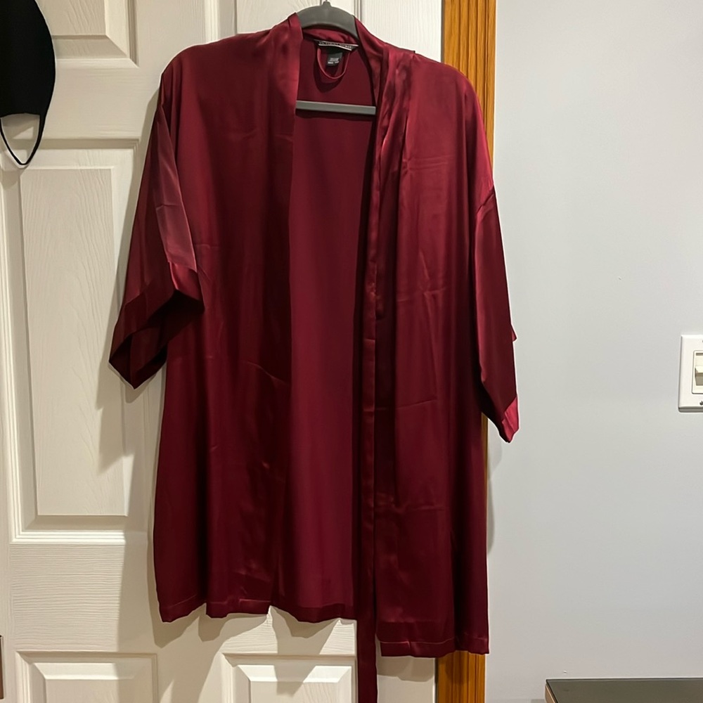Victoria Secret Satin red/burgundy robe